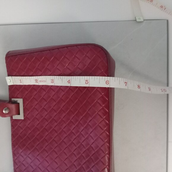 BULAGGI | Vegan Leather Woven bag - Picture 9 of 9